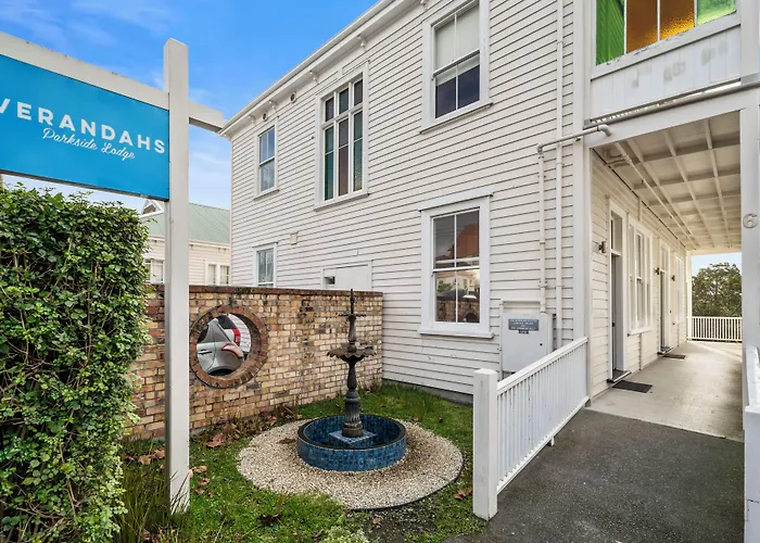 Verandahs Parkside Lodge